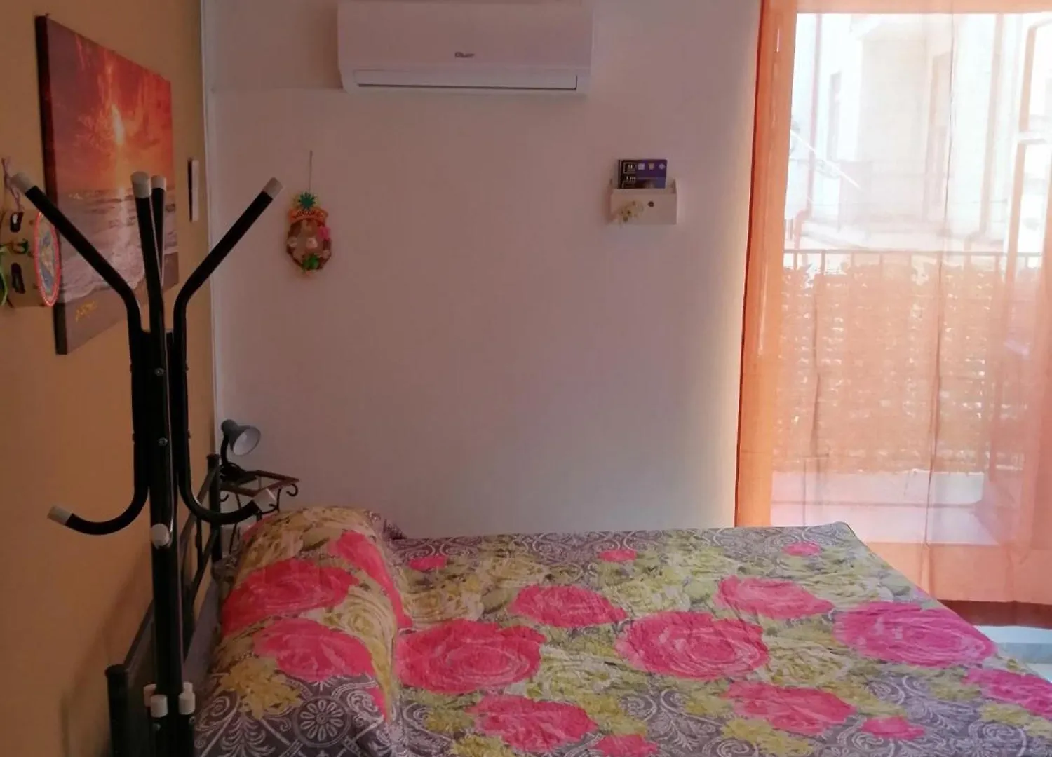 Room Holiday 